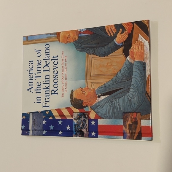 Sally Senzell Isaacs America in the Time of Franklin Delano Roosevelt 2000 - Picture 1 of 4